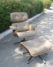 Кресло и оттоманка Релакс,  кожа оливковая