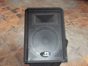 напольный монитор Behringer Evrolive P1220F