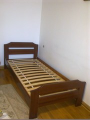 Кровать деревянная подростковая односпальная с матрасом