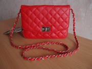 Продам сумочку Chanel