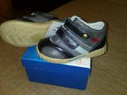 Продам новые кожаные ботиночки, размеры 20-25