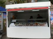 Продам торговый прицеп с холодильным оборудованием