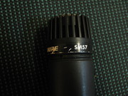 Продам инструментальный микрофон Shure SM-57