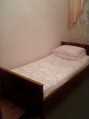 Кровать односпальная с матрасом