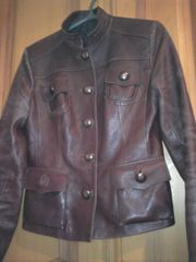 кожаная женская куртка-пиджак