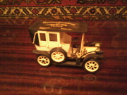 Продаются модели старинных автомобилей