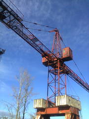 Продам кран-лесопогрузчик башенного типа КБ - 572Б