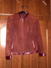 куртка,  натуральная кожа. Хороший цвет. Размер 44. 