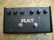 Продам гитарную педаль Rat Deucetone
