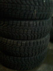 Продам резину б/у Winter Force Fire Stone R-15 205/75  4400грн/компл  