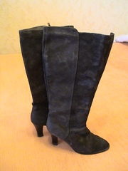 продам женские замшевые сапоги, размер 40