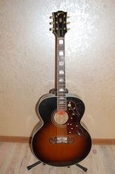 Продам гитару Gibson SJ-200
