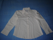 Белая школьная блузка для девочки ,  как новая!