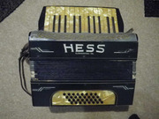 Продаётся довоенный немецкий аккордеон HESS Klingenthal-SA
