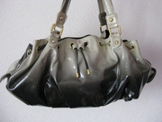 Продам б/у женскую сумку Valex.