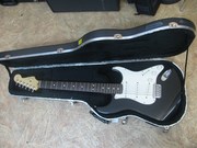 Продам гитару Fender American Standard Stratocaster SSS