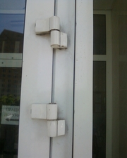 Замена петель Киев, ремонт, регулировка алюминиевых дверей