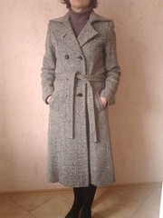 Классическое женское демисезонное пальто под пояс,  40р европейский