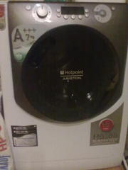 Машина HOTPOINT ARISTON