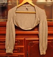 серое стильное болеро