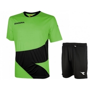 Футбольная форма для команд  Mesuca,  Diadora,  Lotto