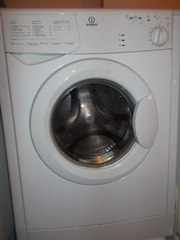 Индезит,  узкая,  33см глубина