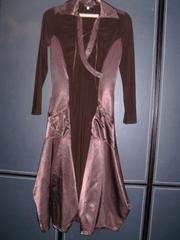 очень красивое стильное платье!