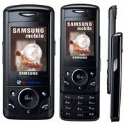 телефон Samsung D520