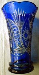 Продается синяя хрустальная ваза
