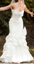 Роскошное свадебное платье! Очень стройнит! 
