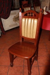 Продам б.у.  стулья в кафе рестораны бары.