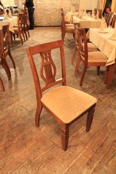 Акция продаются остатки б.у. стулья в кафе бар ресторан. 