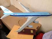 Коллекционная модель самолета Boeing 