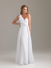 Продам белое свадебное (вечернее) платье