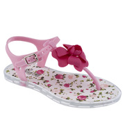 новые босоножки для девочки chicco 25 размер