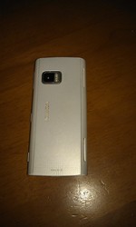 Nokia X6- продам