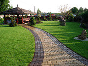 Качественная тротуарная плитка для дома и сада