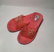 Шлепки на девочку