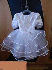 новое нарядное платье