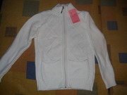 белая кофта