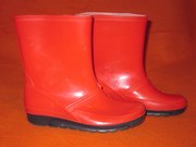 Детские резиновые сапоги 32размер