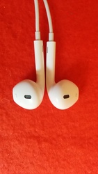 Продам б/у наушники Apple Earpods
