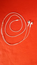 Продам бу наушники Apple Earphones