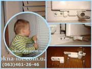 Детский замок на окно продам,  блокиратор ,  защита на окна Австрия МАСО