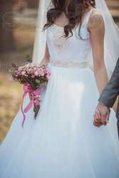 Замечательное свадебное платье