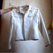 курточка белая джинсовая