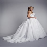 Качественное пышное свадебное платье недорого 