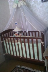 Продам кроватку Соня Верес маятник с ящиком в отличном состоянии,  