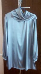 Серебристое платье-туника.Торг всегда уместен!