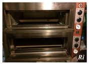 Продам б/в піч для піци Cuppone для кафе, піцерії